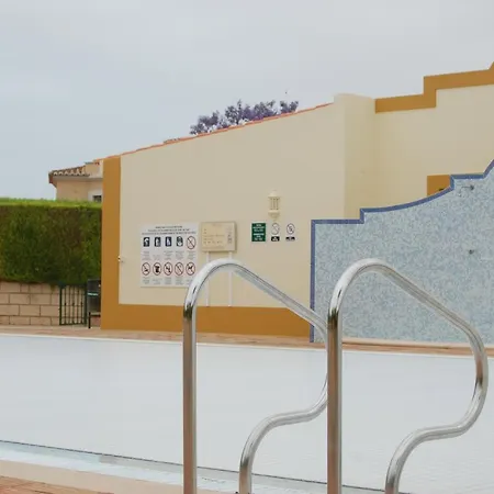 Casa Do Amizades Willa Estômbar